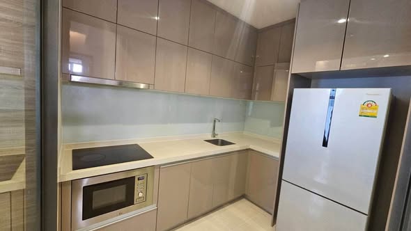 kitchen of Mayfair Place Sukhumvit 50