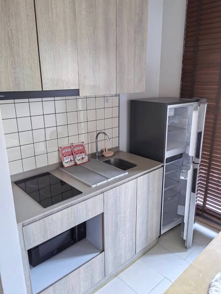 bathroom of Metris Phatthanakan-Ekkamai