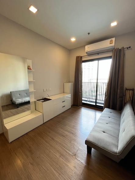 bedroom of Metris Rama 9-Ramkumhang