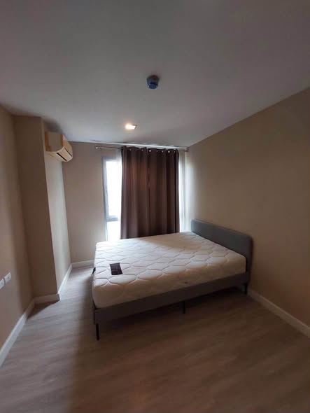 bedroom of Metro Luxe Kaset