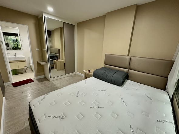 bedroom of Metro Luxe Ratchada