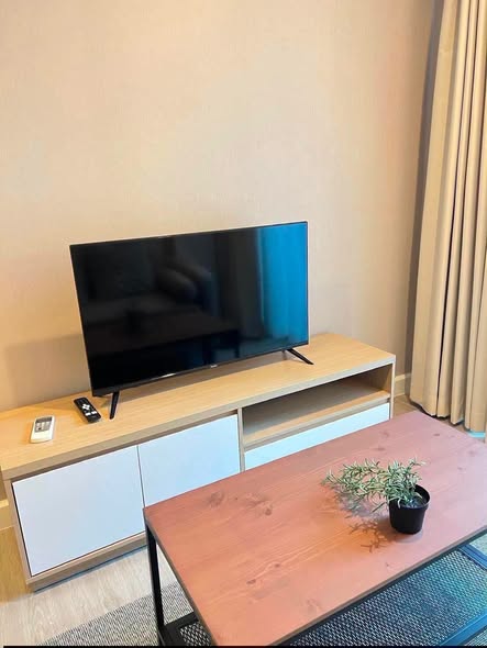 living room and room interior of Metro Luxe Riverfront Rattanathibet