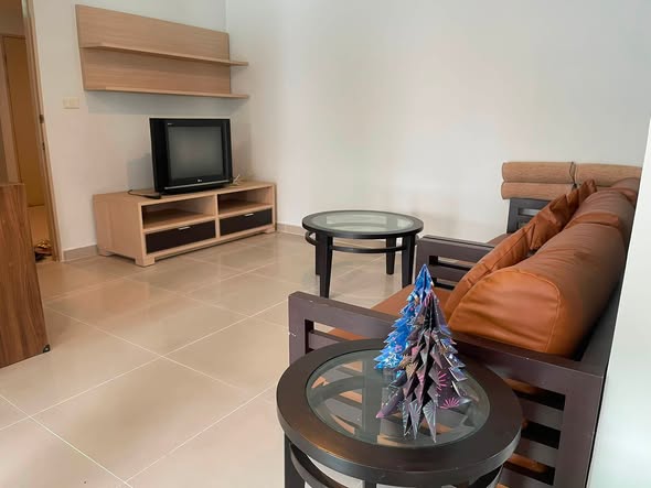 living room of Metro Park Sathorn phase 2/2