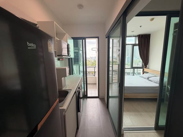 bedroom and room interior of Metro Sky Prachachuen