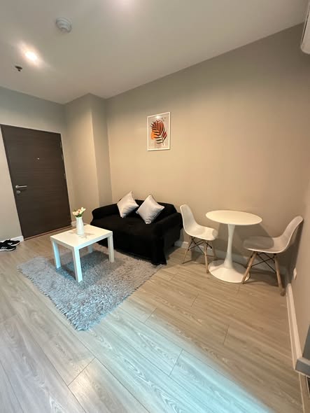 living room of Metro Sky Prachachuen