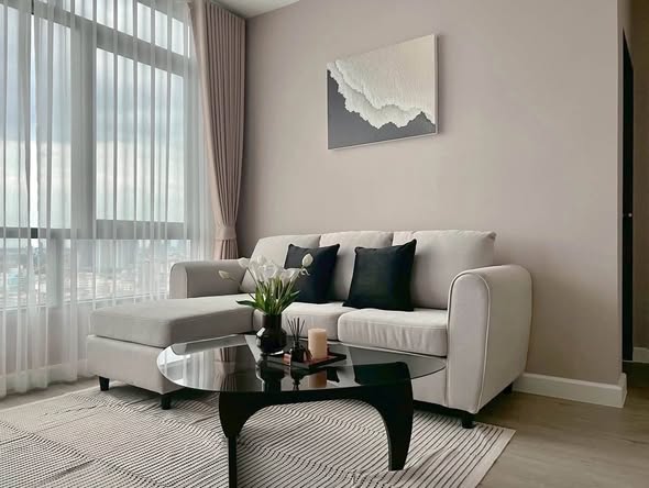 living room and bedroom of Metro Sky Prachachuen
