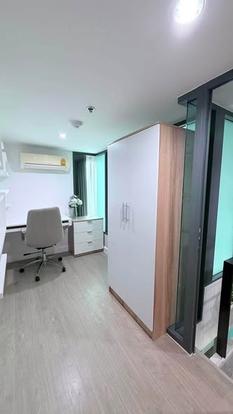 room interior of Metro Sky Prachachuen