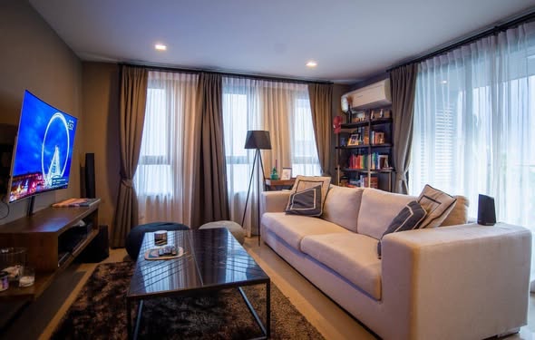 living room and bedroom of Mirage Sukhumvit27
