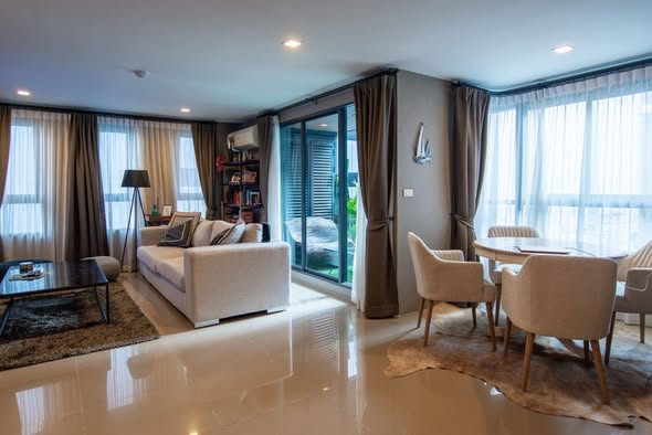 living room and bedroom and room interior of Mirage Sukhumvit27