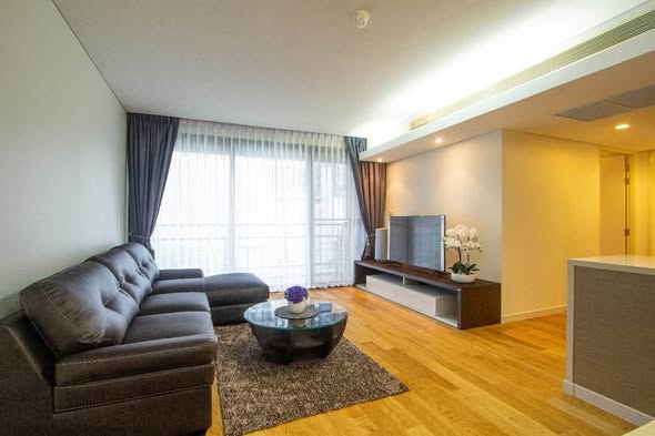 living room and bedroom of Mode Sukhumvit 61