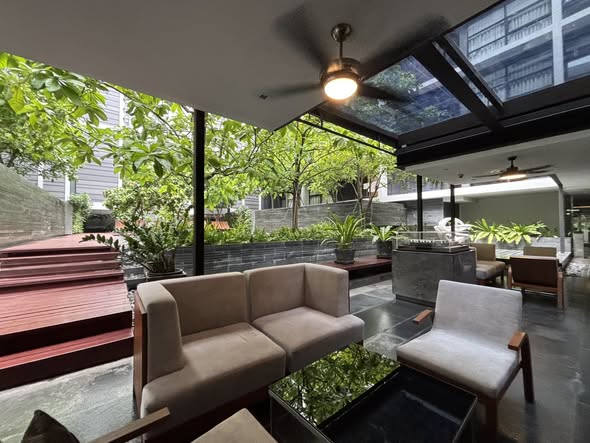 living room and room interior of Mode Sukhumvit 61