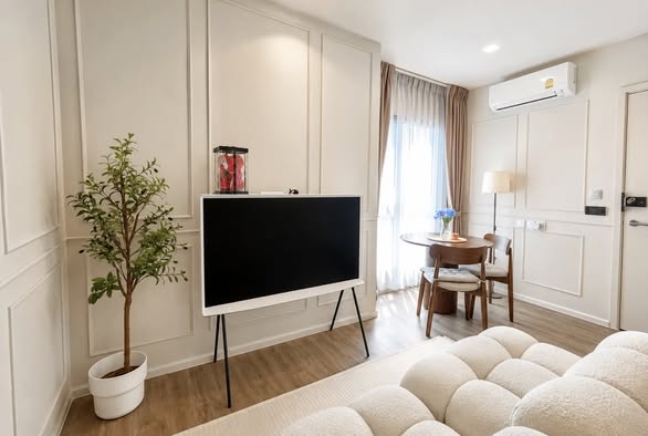 living room and bedroom of Modiz Sukhumvit 50 โมดิซ สุขุมวิท 50