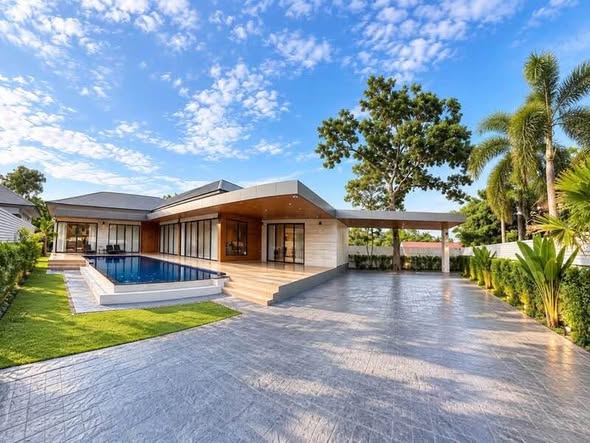Moon 5-Bedroom Luxury Pool Villa