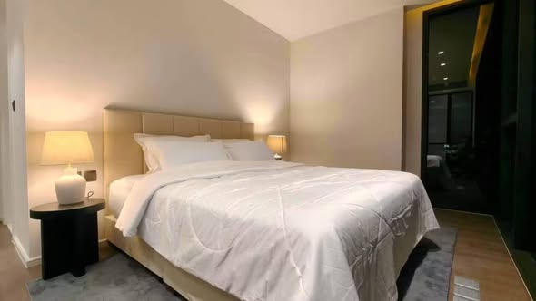 bedroom of MUNIQ Sukhumvit 23