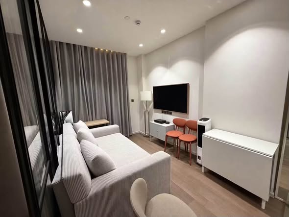 bedroom of MUNIQ Sukhumvit 23