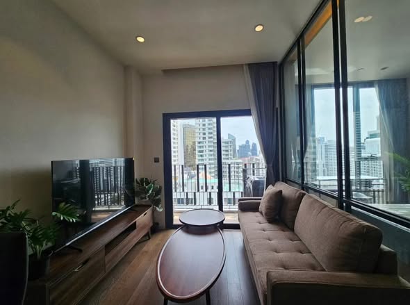 living room of MUNIQ Sukhumvit 23