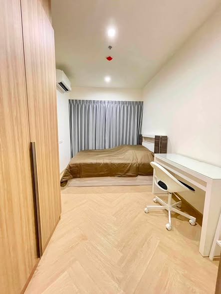 bedroom of Na Reva Charoennakhon