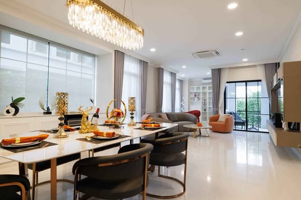 living room and room interior of Nantawan Rama 9 Srinakarin
