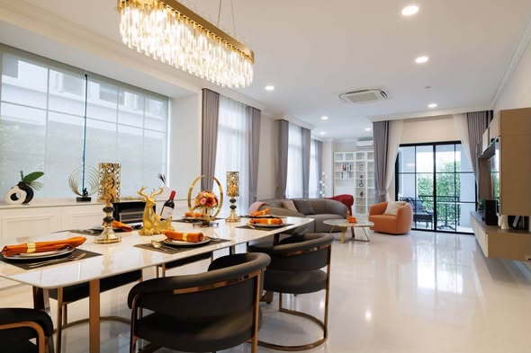 living room and room interior of Nantawan Rama 9 Srinakarin