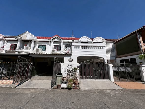 Nanthana Garden