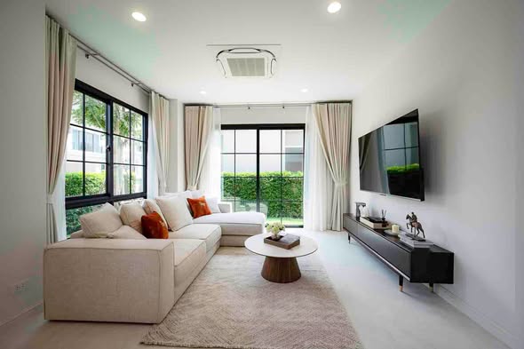 living room of Narinsiri Krungthep Kreetha