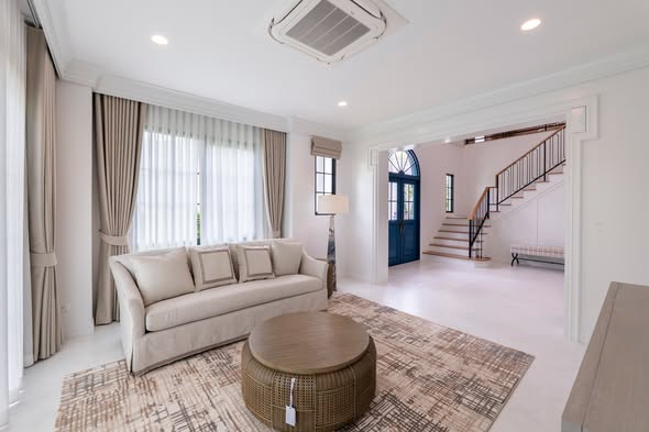living room of Narinsiri Krungthep Kreetha