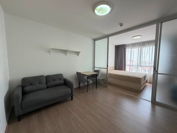 bedroom of Natural Park Ramindra