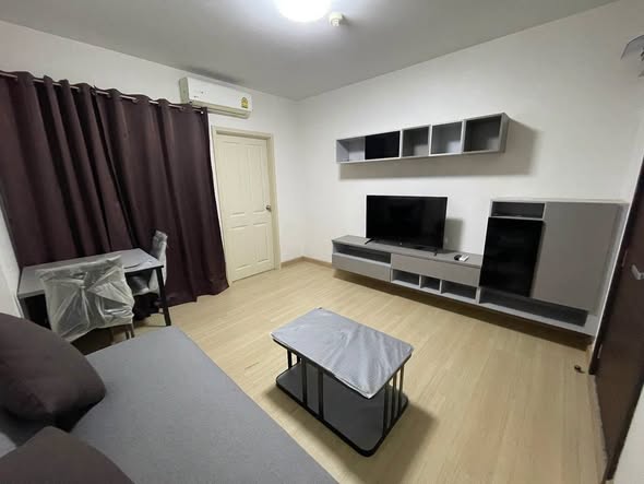 bedroom of Newland Condominium