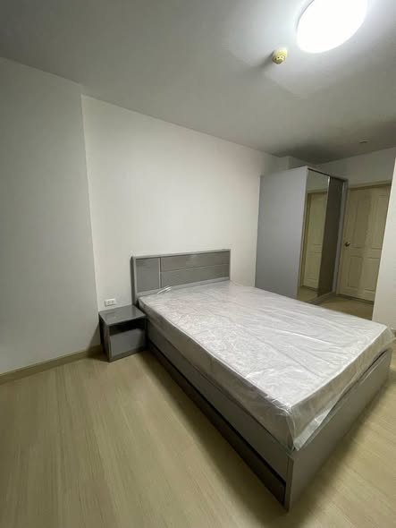bedroom of Newland Condominium