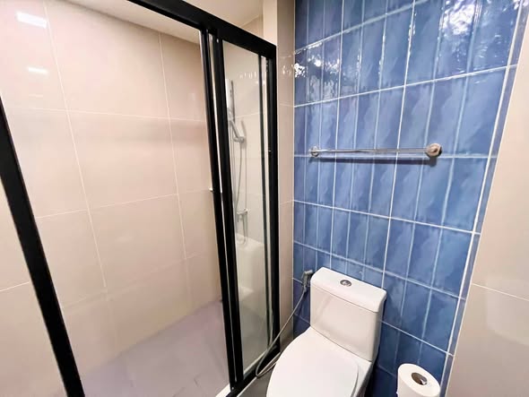 room interior and bathroom of NIA by Sansiri