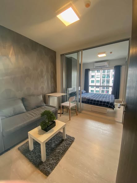 living room and bedroom of Niche ID Bang Khae