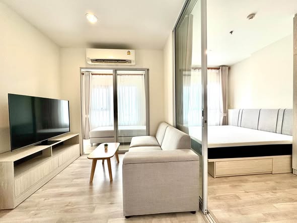 living room and bedroom of Niche MONO Ramkhamhaeng