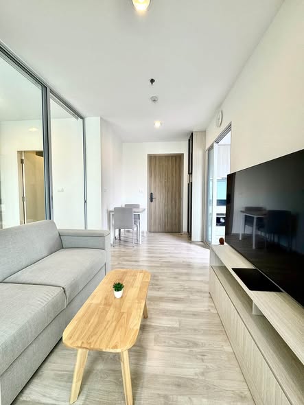 living room and room interior of Niche MONO Ramkhamhaeng