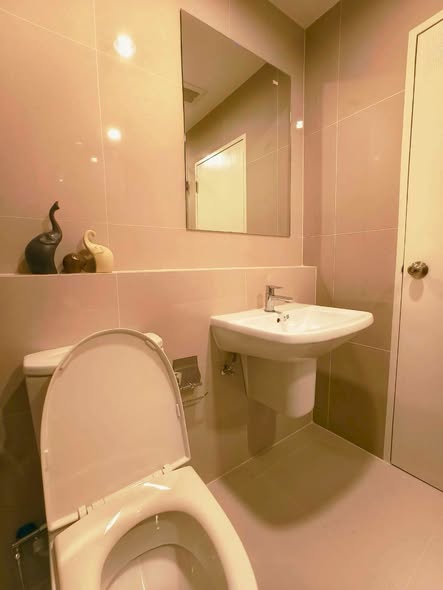 bathroom of Niche Mono Sukhumvit – Puchao : นิช โมโน สุขุมวิท – ปู่เจ้า