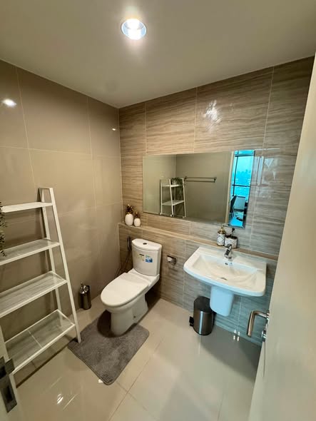 bathroom of Niche MONO Sukhumvit Bearing