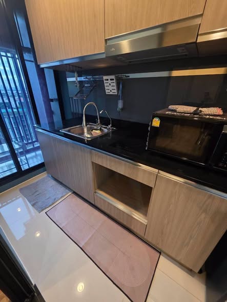kitchen of Niche MONO Sukhumvit Bearing