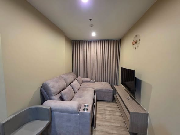 living room of Niche MONO Sukhumvit Bearing