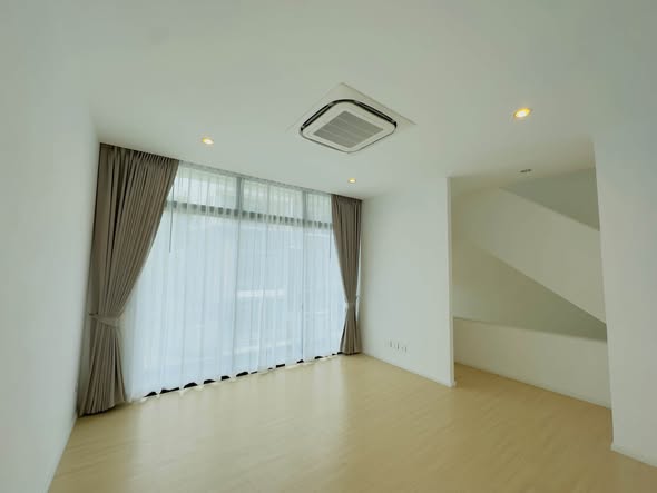 bedroom of Nirvana Define Srinakarin-Rama9