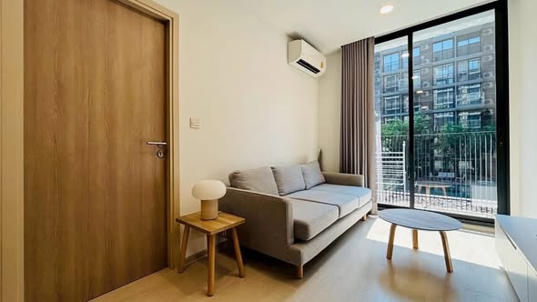 bedroom and room interior of Noble Ambience Sukhumvit 42