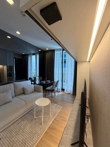 living room of Noble Around Ari