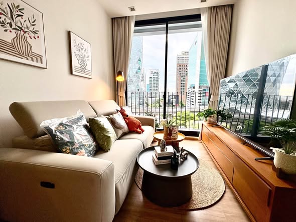 living room of Noble Around Ari