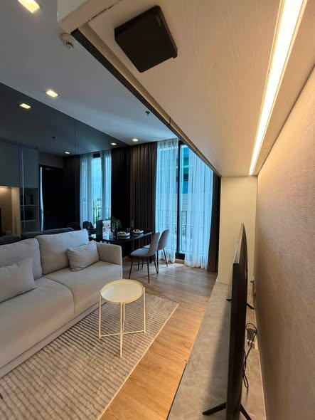 living room of Noble Around Ari