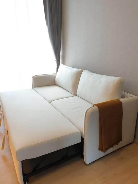 bedroom of Noble BE 19