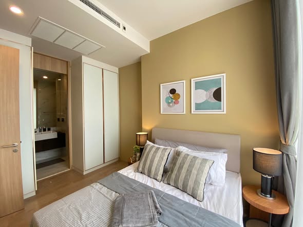 bedroom of Noble BE 19