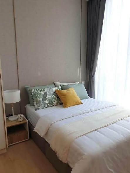 bedroom of Noble BE 19