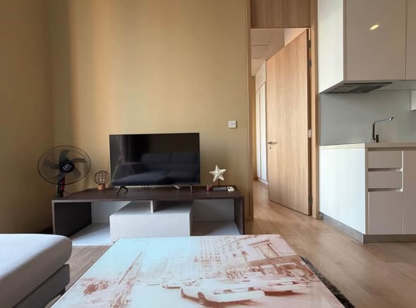 living room and bedroom of Noble BE 19