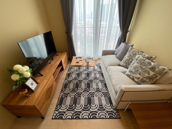 living room and bedroom of Noble BE 19