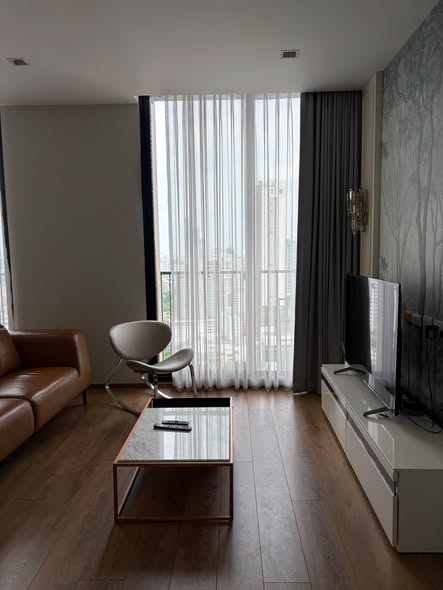 living room and room interior of Noble BE33