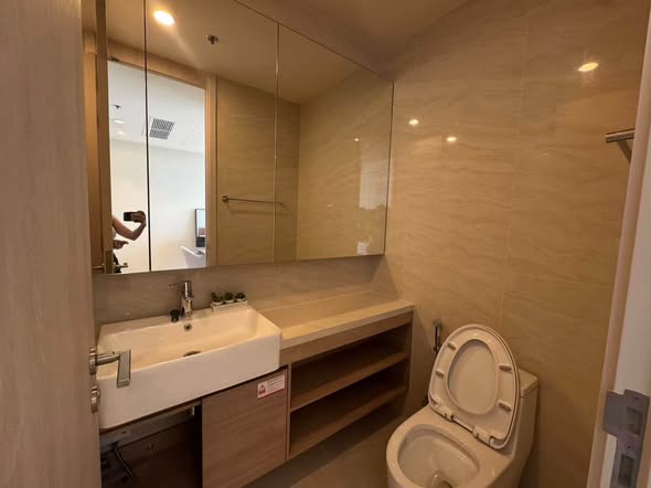 bathroom of Noble Form Thonglor โนเบิล ฟอร์ม ทองหล่อ