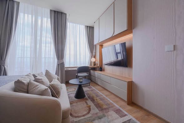 bedroom and living room of Noble Form Thonglor โนเบิล ฟอร์ม ทองหล่อ
